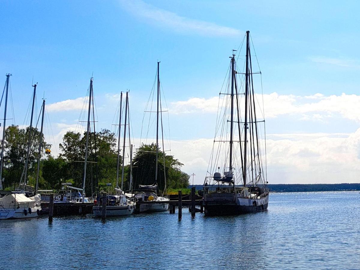 Hausboote Mitten Im Naturschutzgebiet Auf Usedom Villa Peenemunde Kültér fotó